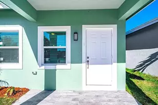 2714 Nokomis Ave, West Palm Beach, FL 33409 - Photo 1