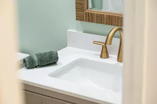 299 SW 7th St, Boca Raton, FL 33432 - Photo 18