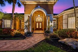 17104 Gulf Pine Cir, Wellington, FL 33414 - Photo 4