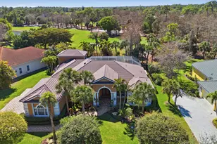 17104 Gulf Pine Cir, Wellington, FL 33414 - Photo 2