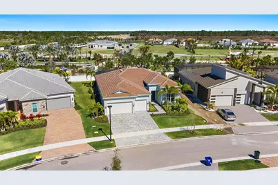 10722 Stellar Circle, Palm Beach Gardens, FL 33412 - Photo 2