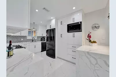 3204 Robbins Road, Pompano Beach, FL 33062 - Photo 16