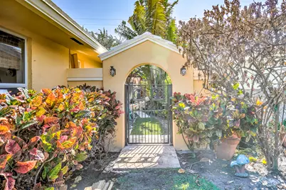 1191 Emerald Drive, Singer Island, FL 33404 - Photo 1