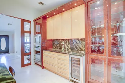 1191 Emerald Drive, Singer Island, FL 33404 - Photo 16