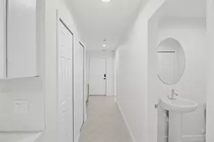 39 Villa Blanca, Fort Pierce, FL 34951 - Photo 4