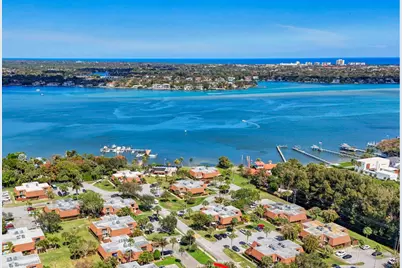 825 Center Street #9a, Jupiter, FL 33458 - Photo 4