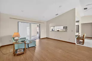 2477 SW Chestnut Ln, Port Saint Lucie, FL 34953 - Photo 10