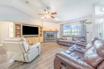 910 Liberty Lane, Auburndale, FL 33823 - Photo 14