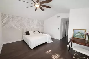 13266 St Tropez Cir, Palm Beach Gardens, FL 33410 - Photo 12