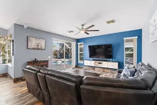 737 SW Dalton Cir, Port Saint Lucie, FL 34953 - Photo 14