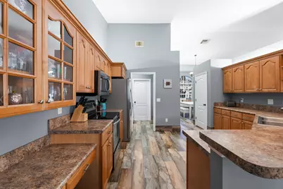 737 SW Dalton Circle, Port Saint Lucie, FL 34953 - Photo 10