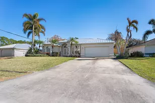 737 SW Dalton Cir, Port Saint Lucie, FL 34953 - Photo 4
