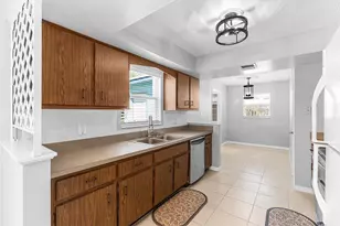45 1st Ct SW, Vero Beach, FL 32962 - Photo 12