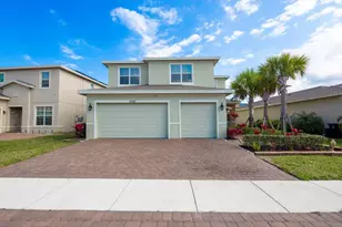 1700 NW Vivanco St, Port Saint Lucie, FL 34986 - Photo 2