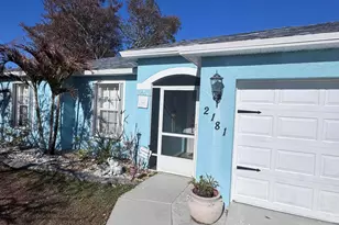 2181 SW Larchmont Ln, Port Saint Lucie, FL 34984 - Photo 1