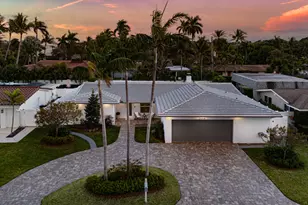 2846 NE 35th Ct, Lighthouse Point, FL 33064 - Photo 2