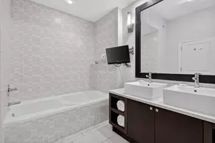 5300 NW 87th Ave, Doral, FL 33178 - Photo 18