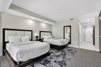 5300 NW 87th Avenue #1215, Doral, FL 33178 - Photo 6