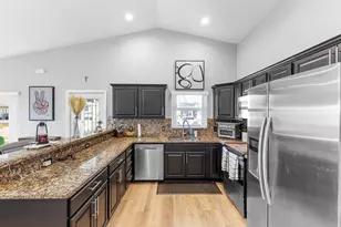 7937 Ridgewood Dr, Lake Worth, FL 33467 - Photo 2