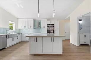 530 NE 3rd Ave, Delray Beach, FL 33444 - Photo 8