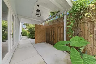 530 NE 3rd Ave, Delray Beach, FL 33444 - Photo 24