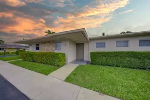 2693 Emory Dr E, West Palm Beach, FL 33415 - Photo 2