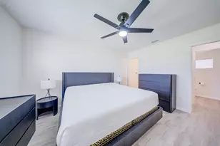 2693 Emory Dr E, West Palm Beach, FL 33415 - Photo 10