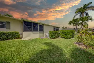 2693 Emory Dr E, West Palm Beach, FL 33415 - Photo 18