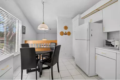 10279 N Circle Lake Drive #202, Boynton Beach, FL 33437 - Photo 16