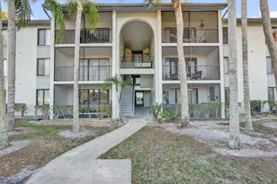 1008 Green Pine Blvd, West Palm Beach, FL 33409 - Photo 1