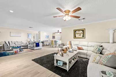 4 Stratford Drive E #B, Boynton Beach, FL 33436 - Photo 4