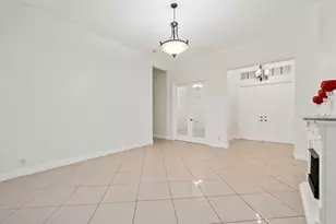 104 NW Rockbridge Ct, Port Saint Lucie, FL 34986 - Photo 4