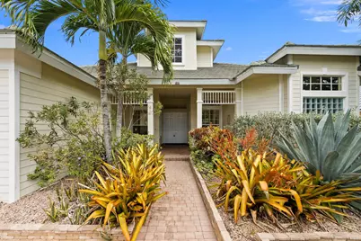 104 NW Rockbridge Court, Port Saint Lucie, FL 34986 - Photo 2