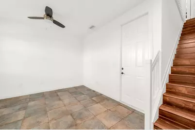 960 Millbrae 3 Court #3, West Palm Beach, FL 33401 - Photo 6