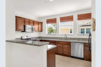960 Millbrae 3 Court #3, West Palm Beach, FL 33401 - Photo 10