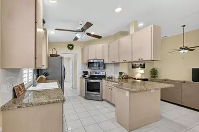 8323 Old Forest Road, Palm Beach Gardens, FL 33410 - Photo 12