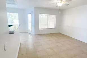 815 W Boynton Beach Blvd, Boynton Beach, FL 33426 - Photo 2