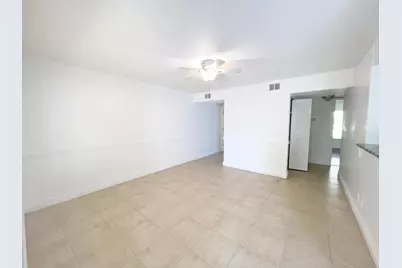 815 W Boynton Beach Boulevard #4-102, Boynton Beach, FL 33426 - Photo 2