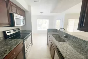 815 W Boynton Beach Blvd, Boynton Beach, FL 33426 - Photo 4