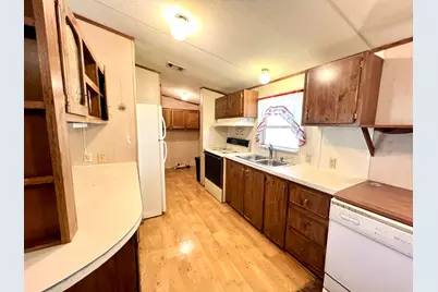 1303 Jordan Loop, Okeechobee, FL 34974 - Photo 16