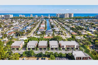 6813 NE Briskel Pointe Drive, Boca Raton, FL 33487 - Photo 4