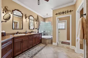 8080 Desmond Dr, Boynton Beach, FL 33472 - Photo 28