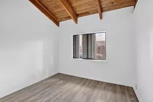 8042 SW 21st Pl, Davie, FL 33324 - Photo 10