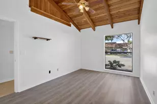 8042 SW 21st Pl, Davie, FL 33324 - Photo 8