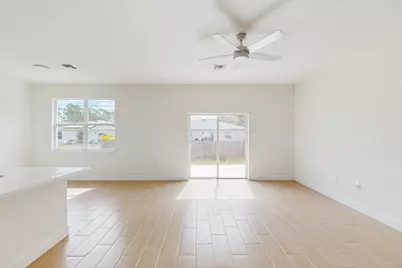 8516 102nd Court, Vero Beach, FL 32967 - Photo 16