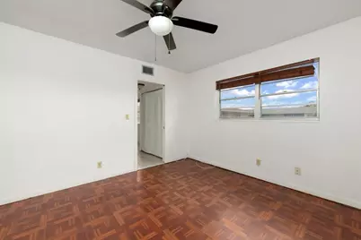 260 Norwich K #260, West Palm Beach, FL 33417 - Photo 8