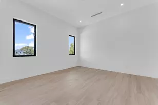 239 NE 11th St, Delray Beach, FL 33444 - Photo 20