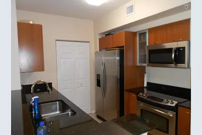 625 Casa Loma Boulevard #303, Boynton Beach, FL 33435 - Photo 2