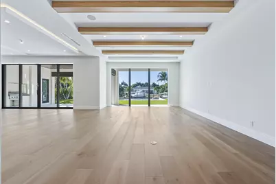 2442 Bay Circle, Palm Beach Gardens, FL 33410 - Photo 12