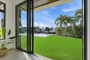 2442 Bay Cir, Palm Beach Gardens, FL 33410 - Photo 20